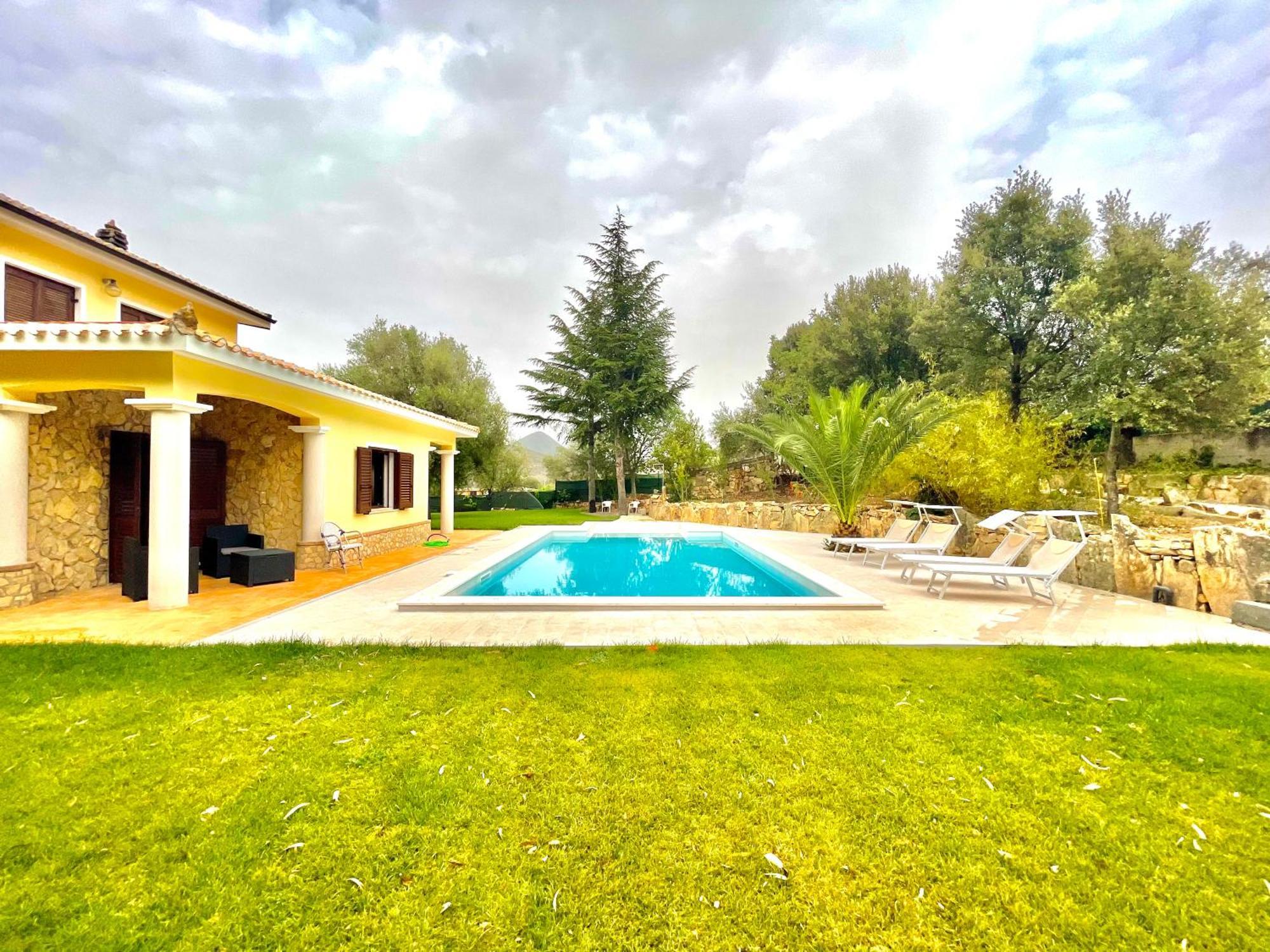 Villa With Pool Cardedu Exteriér fotografie