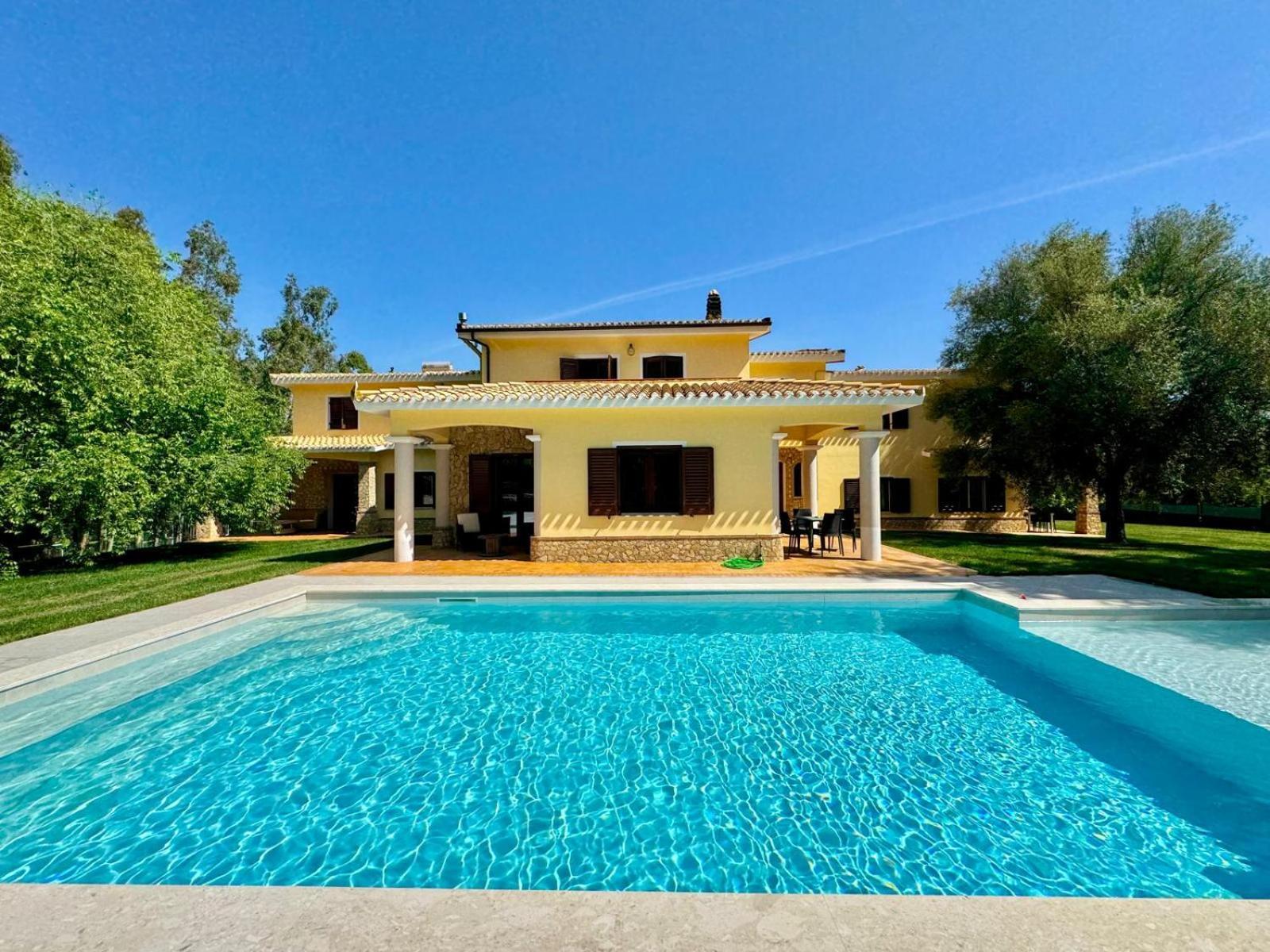 Villa With Pool Cardedu Exteriér fotografie